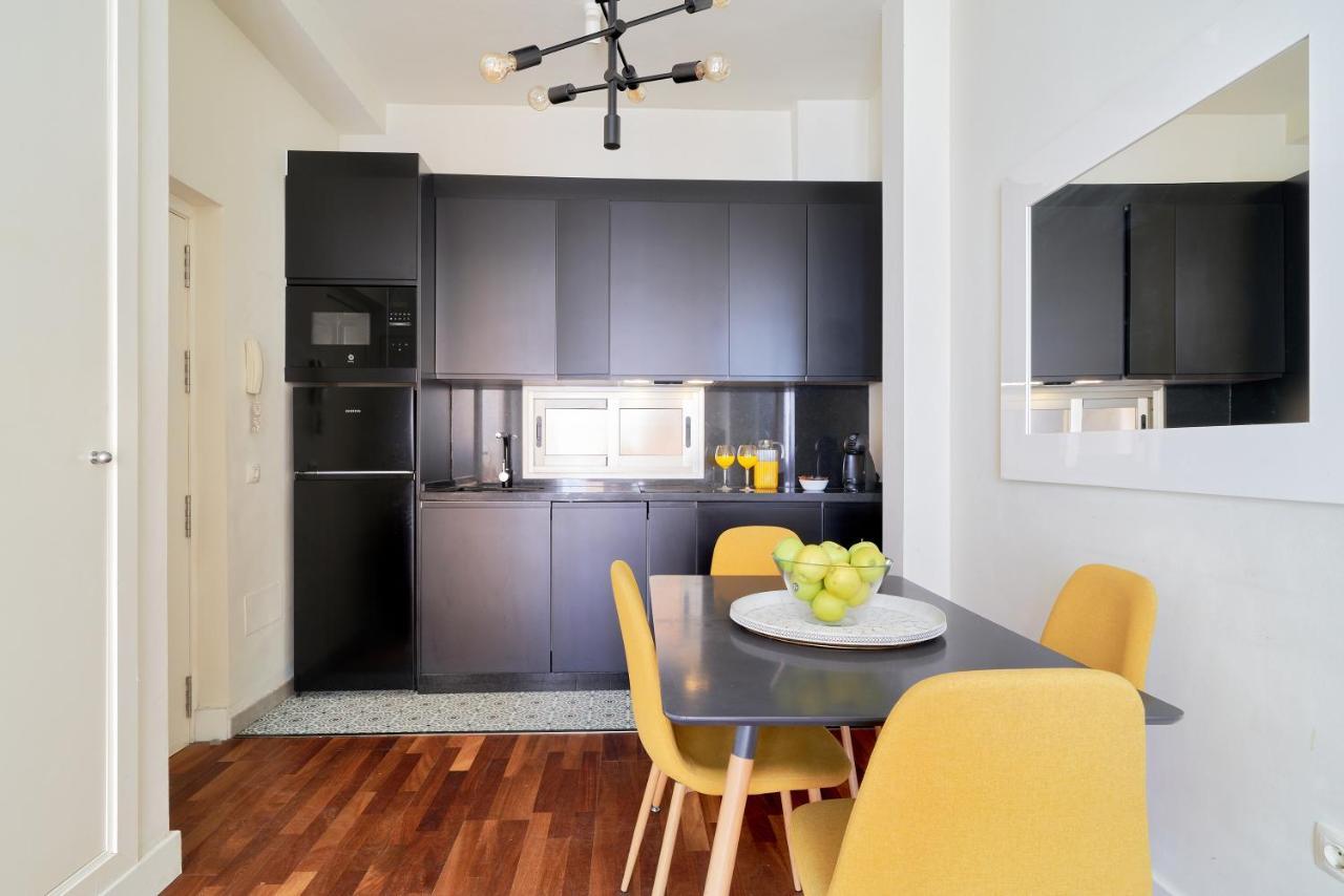 Apartamento Premium En Centro Historico, Luminoso Y Acogedor Малага Экстерьер фото